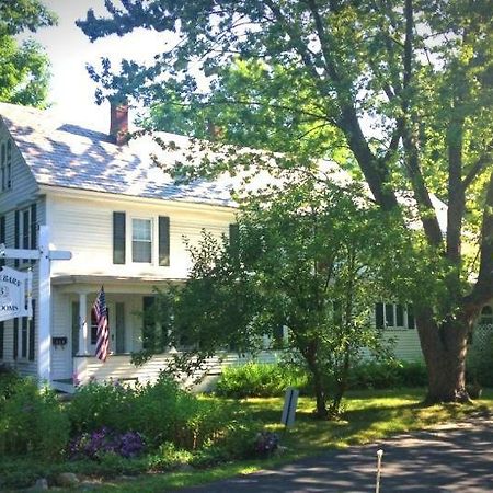 Carriage Barn Inn Keene Exterior foto